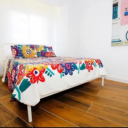 Amazing 3bd Apt. Beach And Center + Parking *