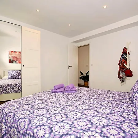 Amazing 3bd Apt. Beach And Center + Parking *